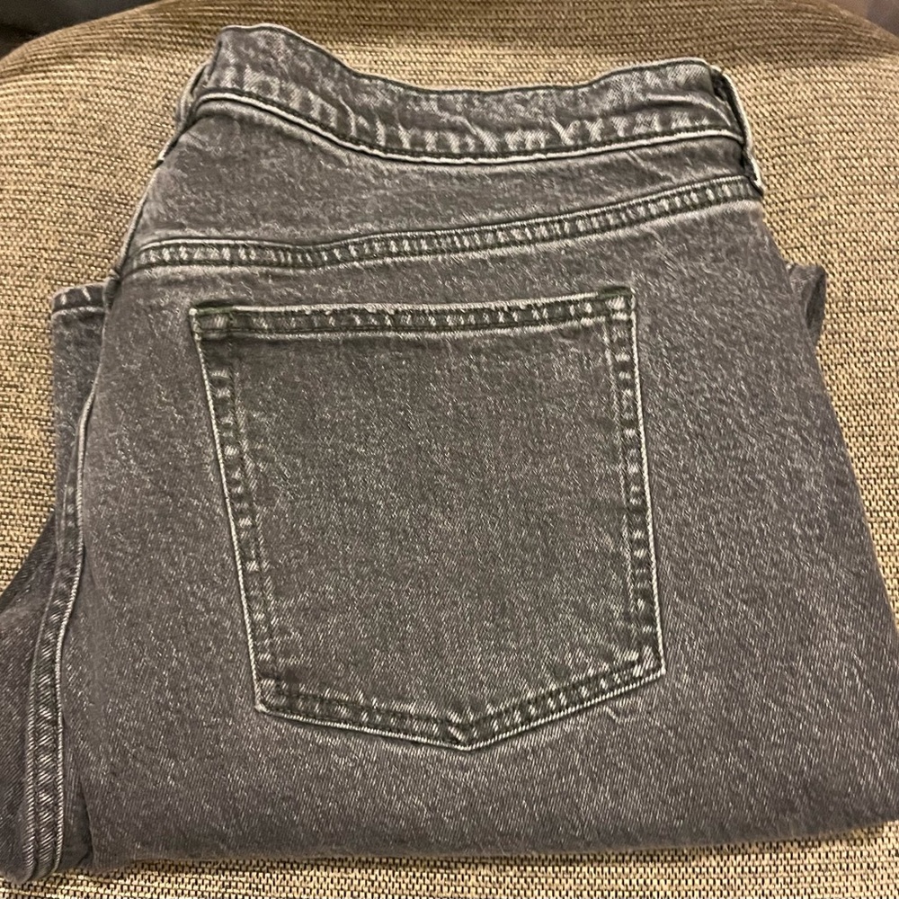 Abercrombie Curve Love 90s Mid Rise Straight Jeans, Black Wash